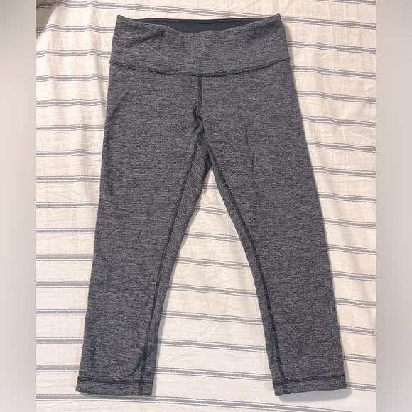 Lululemon capri length leggings - Picture 1 of 2